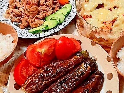 なすの丸ごと肉づめ♪夏野菜たっぷりごはん♪